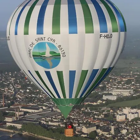 Montgolfiere Holiday home Chatellerault