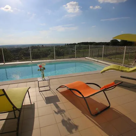 Montgolfiere Holiday home Chatellerault